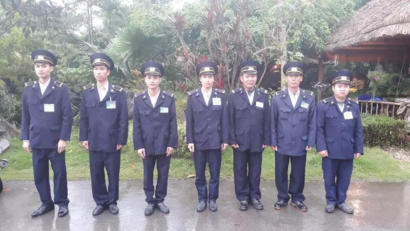 Đội bảo vệ tại Công viên Thiên Đức