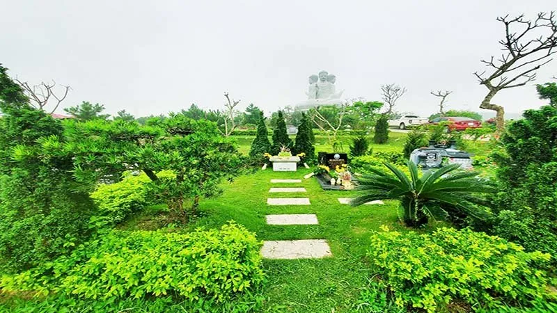 Khuôn viên gia đình 16,8 m² tại Công viên Thiên Đức