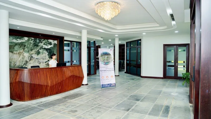 Sảnh lễ tân nhà dịch vụ Công viên Thiên Đường